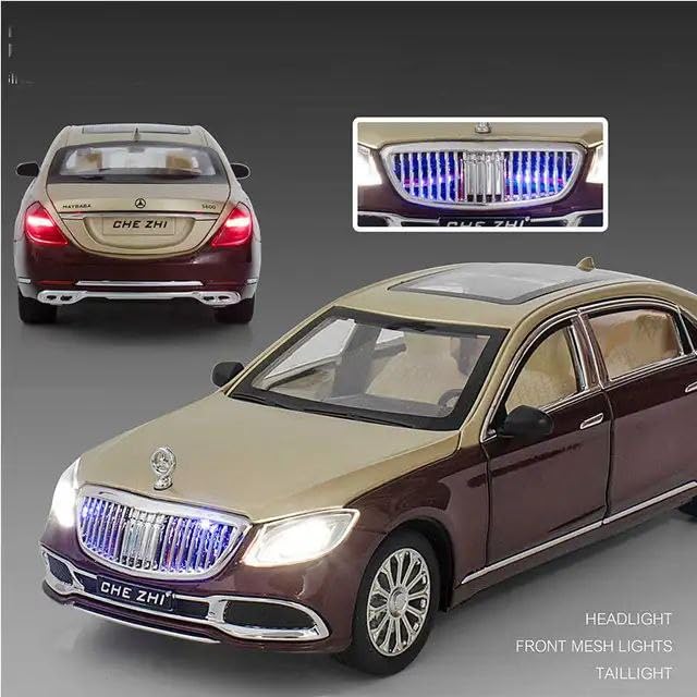 1:24 scale die-cast model of a Mercedes-Maybach S600